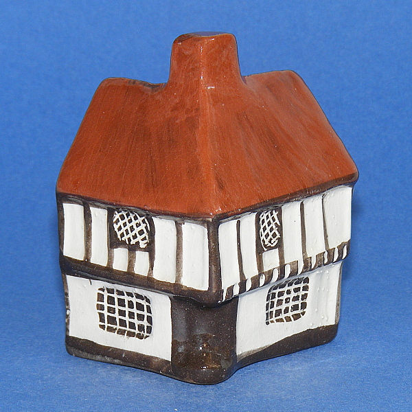 Image of Mudlen End Studio model No 23 Corner House